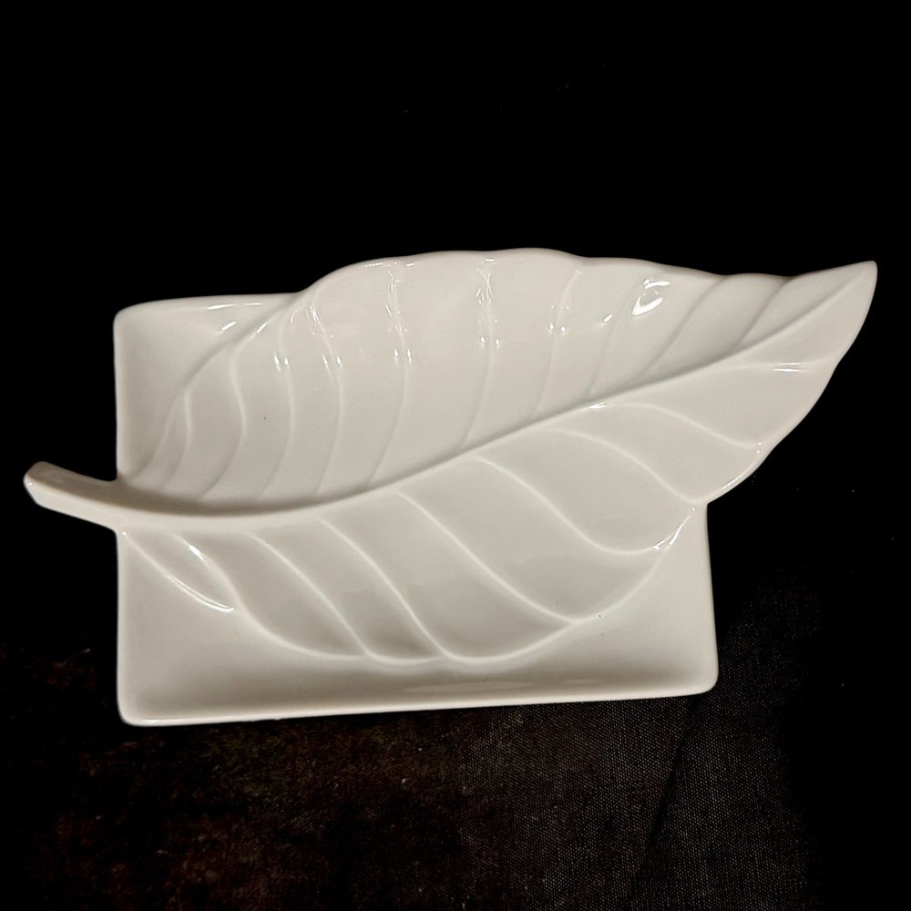Vintage Rosenthal Studio Linie White Leaf Porcelain Soap Dish Germany EUC - Picture 7 of 9